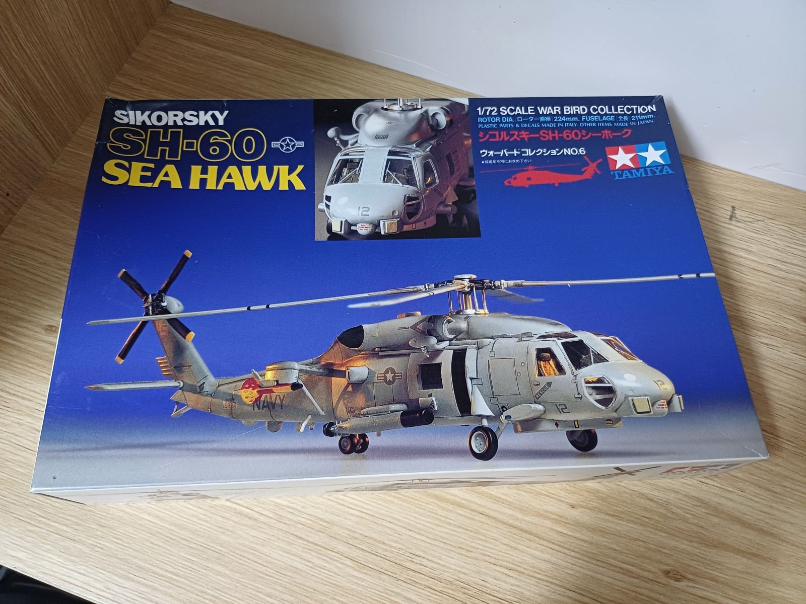 Kit máy bay trực thăng SH-60 Seahawk - l1235531634