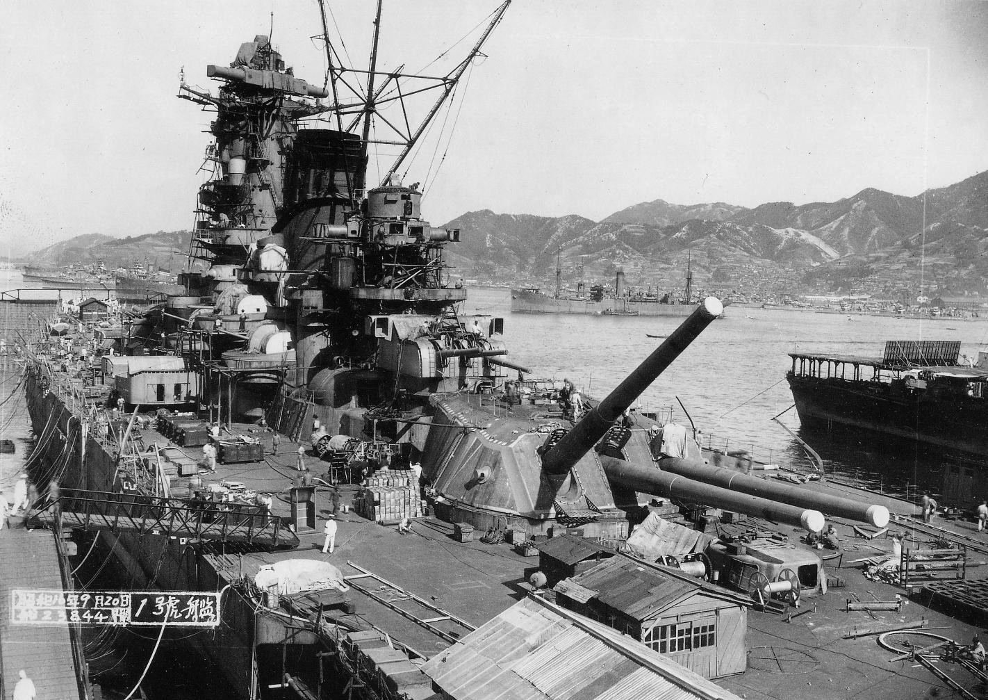Thiết Giáp Hạm Yamato: Huyền Thoại Pháo Hạm Lớn Nhất Lịch Sử Hải Quân